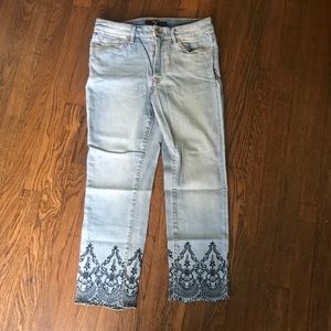 Tommy Hilfiger light wash crop pants
